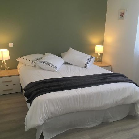 La Maison Des Brandes Eynesse Экстерьер фото